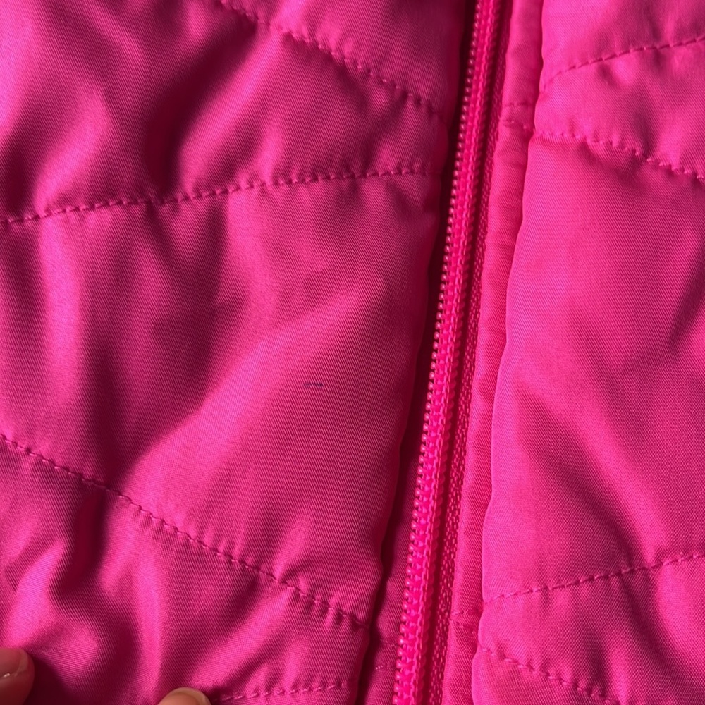 Pink puffer vest lightweight zip up - Picture 5 of 10